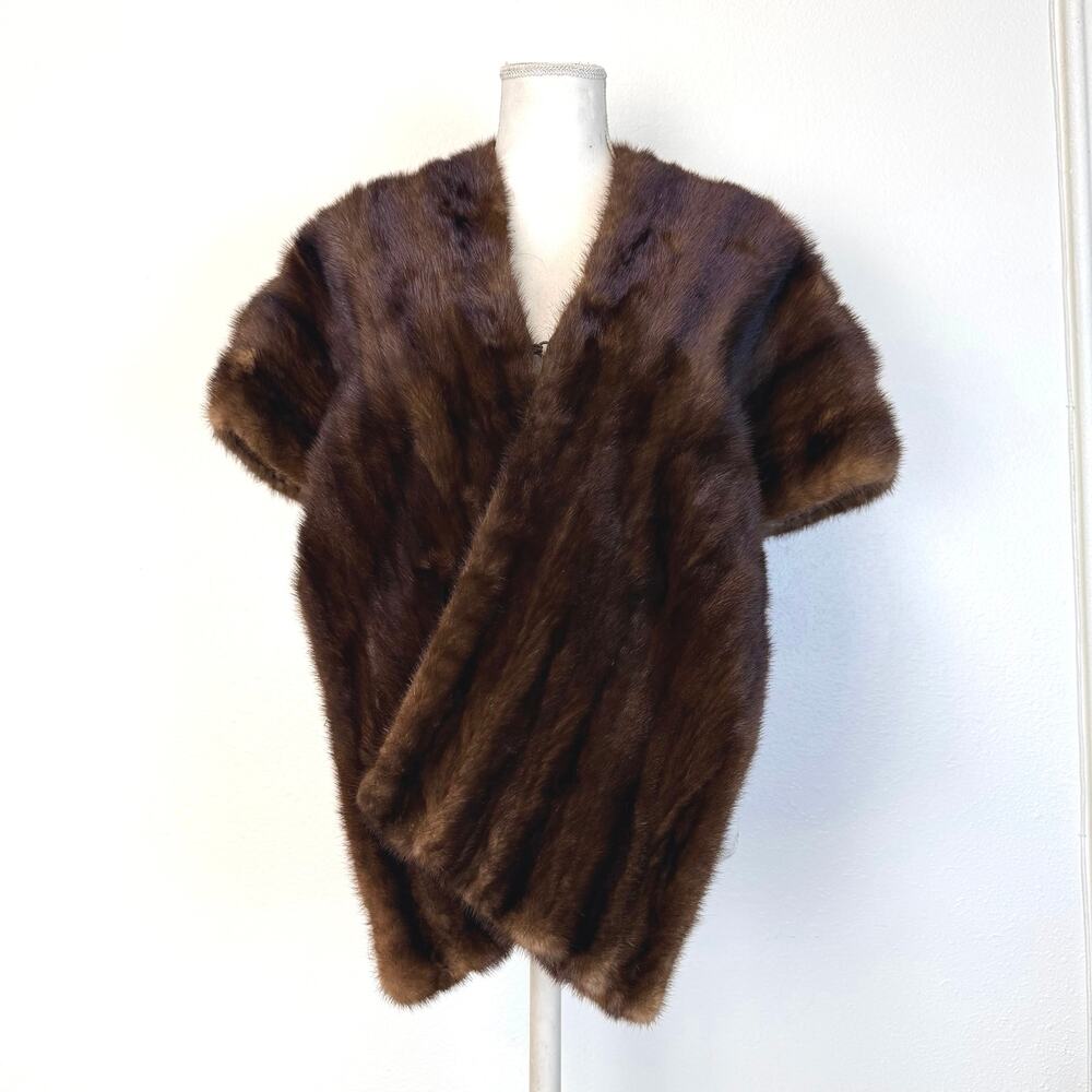 Vintage Womens Authentic Luxury Brown Soft Mink Fur Cape Shawl Made in USA